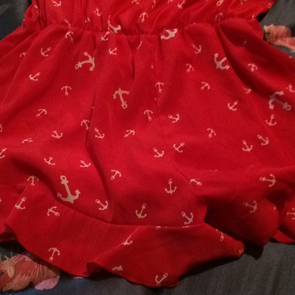 Cute red anchor romper. - Picture 3 of 4